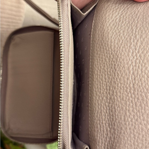 Tory Burch Wristlet Wallet - Picture 4 of 5